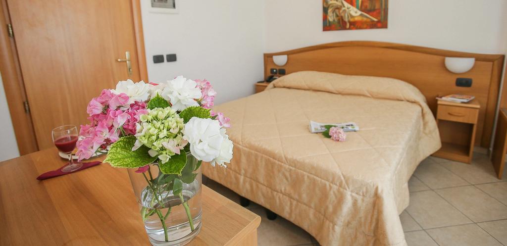 Albergo Etico Asti Quarto foto